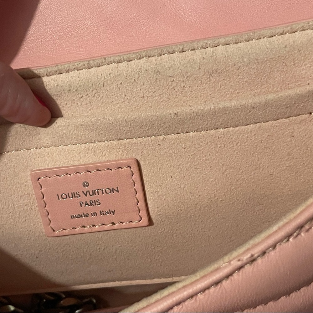 Louis Vuitton Pink New Wave Chain Bag - Picture 7 of 16